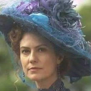 Meet your Posher, Mallory